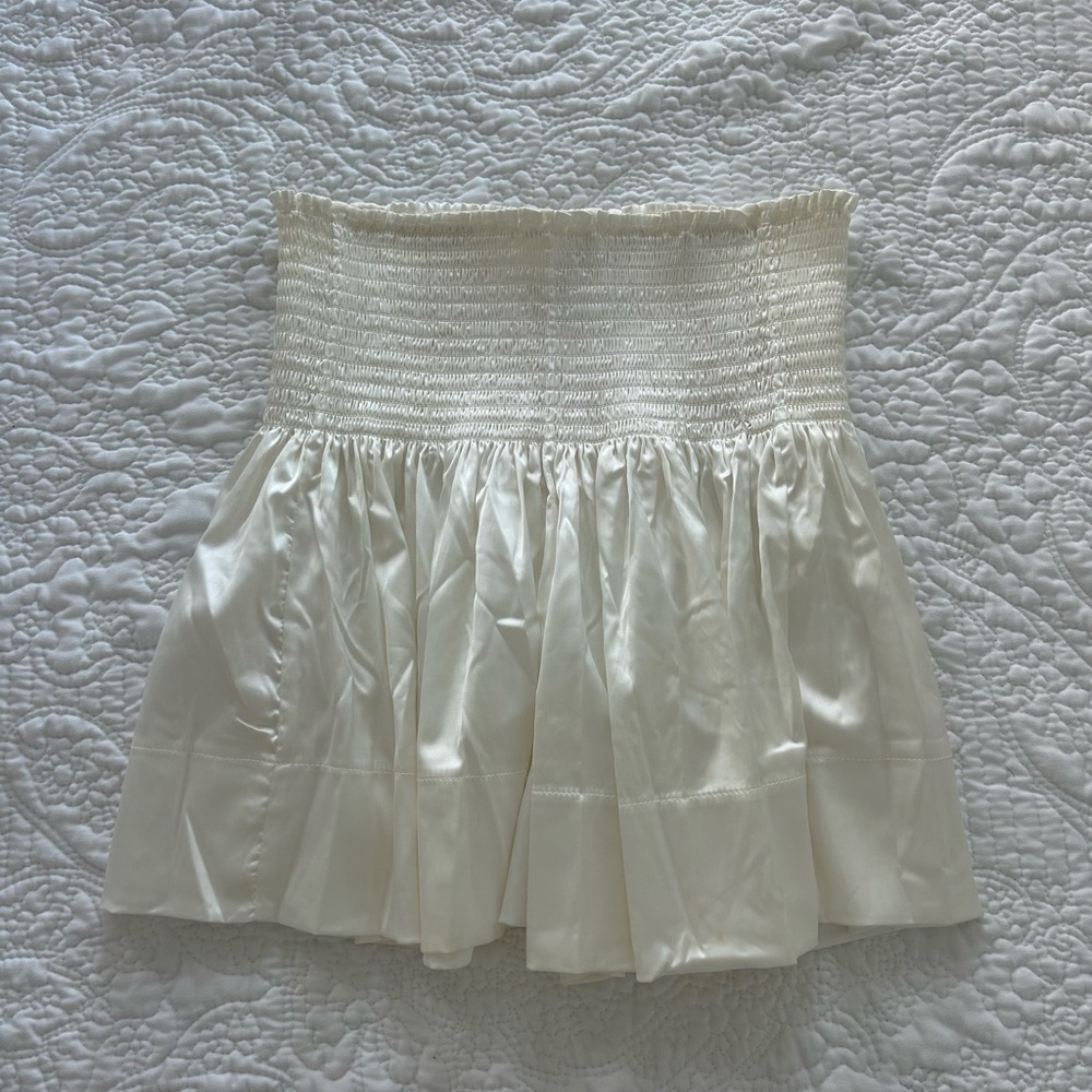 White Natural Life shorts/skirt